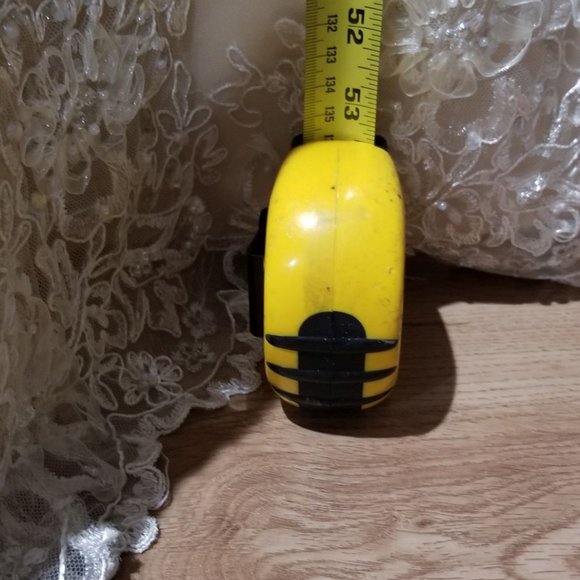 Wedding Dress - Picture 8 of 9